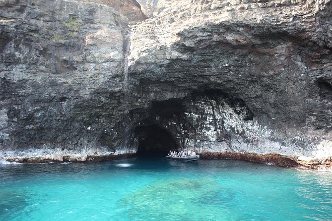 Na Pali Coast Half-Day Raft and Snorkel Adventure - Meeting at Kauai Sea Tours, then out to the rugged cliffs