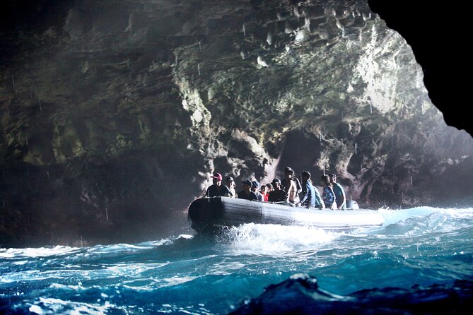 Na Pali Coast Half-Day Raft and Snorkel Adventure - Food and drinks included, and why that’s not just a perk