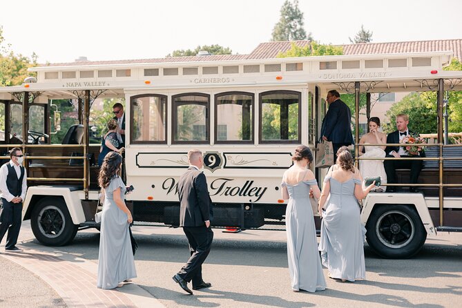 Napa Valley Wine Trolley Classic Tour - Group size and the pace: why the day feels manageable