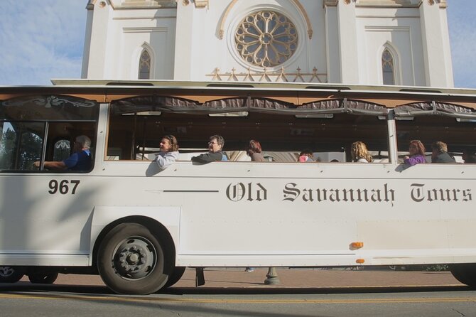 Narrated Historic Savannah Sightseeing Trolley Tour - Forsyth Park: The Fountain Photo and the Green-St. Patrick’s-Day Surprise