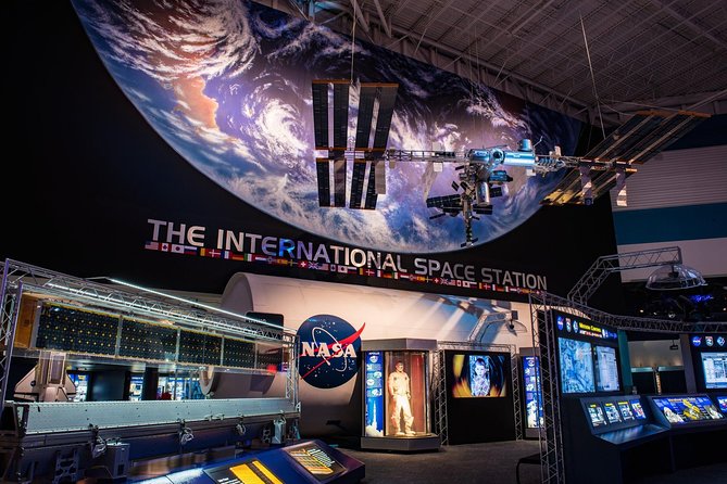 NASA's Space Center Admission Plus Houston City Tour - Your 4 Hours at Space Center Houston: What to Do First