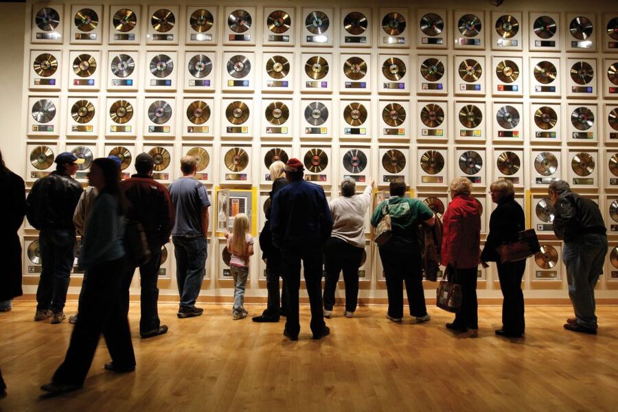 Nashville: Country Music Hall of Fame and Museum - Self-guided at the Country Music Hall of Fame, where to start and how long to allow