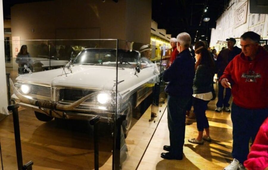 Nashville: Country Music Hall of Fame and Museum - Crowds, heat, and planning your Nashville timing like a pro