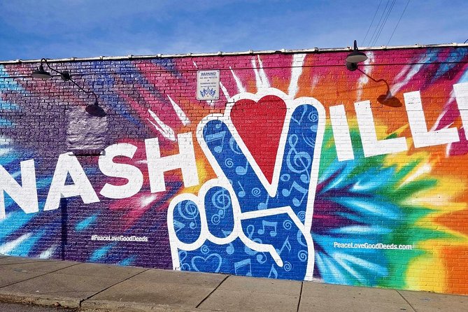 Nashville: Food Tour with 5+ Tastings of Local Delicacies - Guide energy and local stories: what makes this feel different