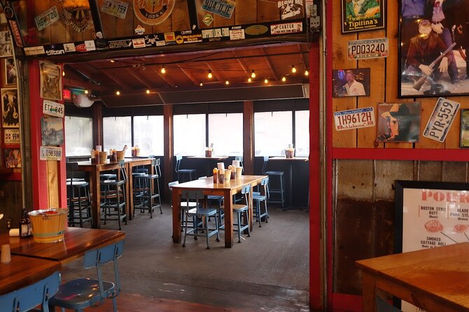 Nashville: Food Tour with 5+ Tastings of Local Delicacies - What you might eat on both routes, and why variety can shift