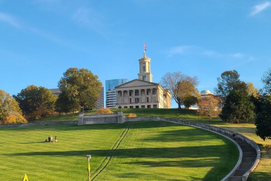 Nashville: Hop-on Hop-off Trolley Tour - Should you book the Nashville hop-on hop-off trolley?