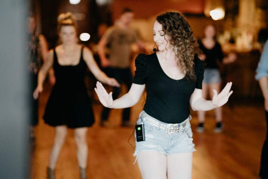 Nashville: Line Dancing Class with Keepsake Video - The One-Hour Flow: Meet, Warm Up, Learn Two Dances