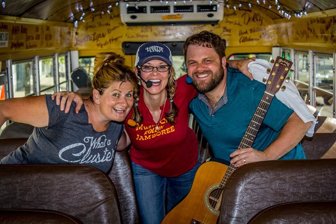 Nashville Rollin Jamboree Comedy & Country Music Sing-Along Tour - Where you start in Nashville: meeting point and timing reality