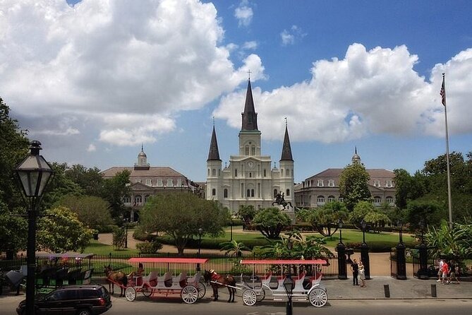 New Orleans City and Cemetery Tour with Garden District Stroll - Jackson Square pass-bys, Cabildo and Presbytere at street level