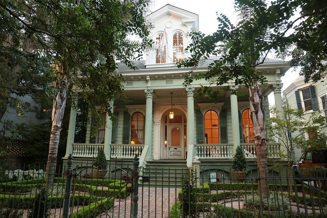 New Orleans City Sightseeing Hop-On Hop-Off Bus Tour - The Museum Block: WWII Museum and More at Stop 10