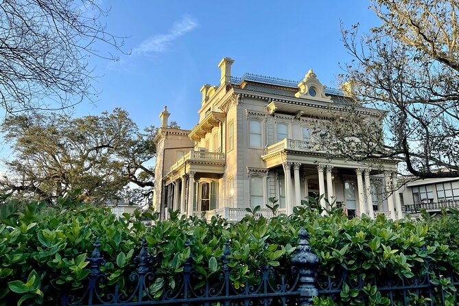 New Orleans City Tour and Steamboat Natchez Harbor Jazz Cruise - From streets to river, how to enjoy the transition to the boat