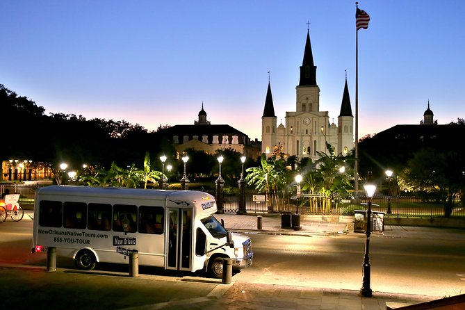 New Orleans Dead of Night Ghosts and Cemetery Bus Tour - How the two hours play out on the ground