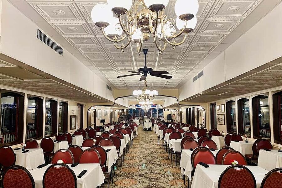 New Orleans: Evening Steamboat Jazz Cruise + Optional Dinner - Four decks and photo ops: where to stand for the best New Orleans views