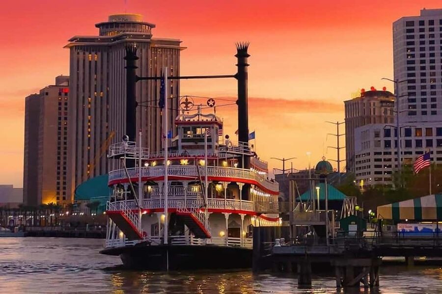 New Orleans: Evening Steamboat Jazz Cruise + Optional Dinner - Boarding at 6 pm, sailing 7 to 9 pm: how the night unfolds
