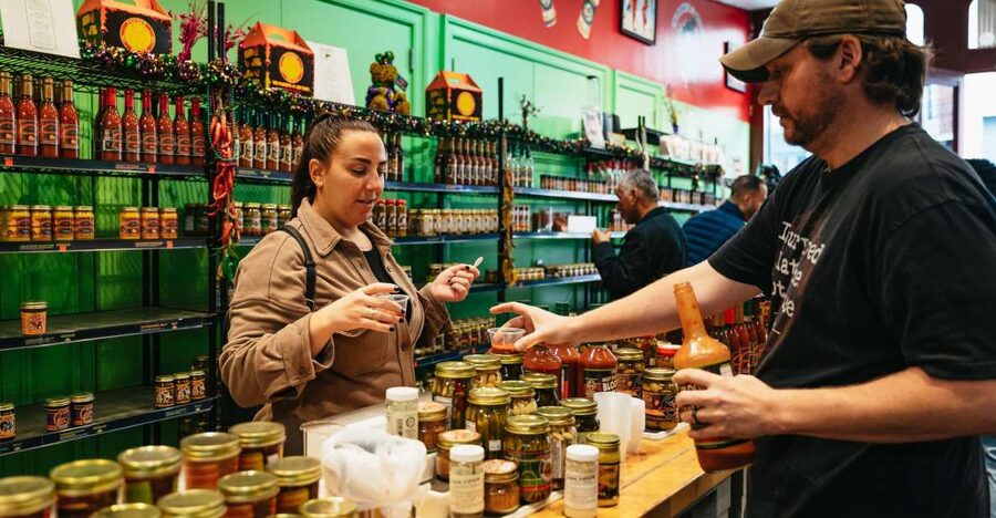 New Orleans: French Quarter Food History Walking Tour - Quick hits before you go