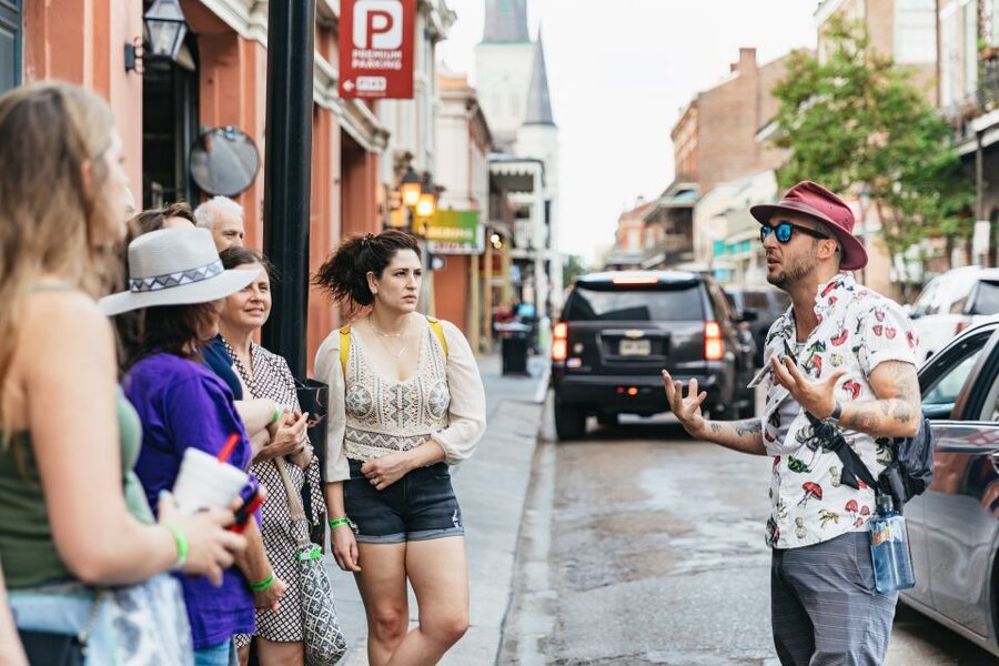 New Orleans Haunted Ghost, Voodoo & Vampire Walking Tour - Timing, breaks, pace, and what to bring for this 90-minute walk
