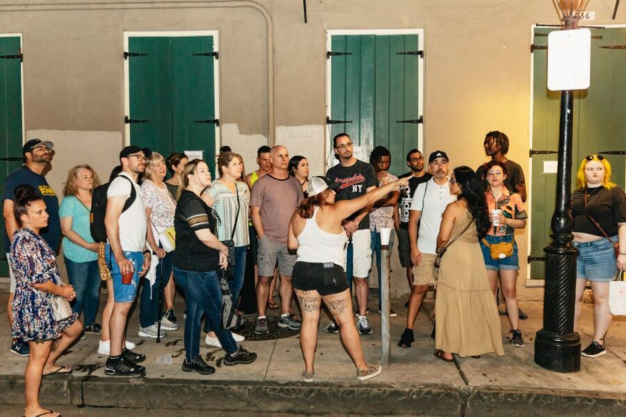 New Orleans: Haunted Pub Crawl - Lafitte’s Blacksmith Shop: One of the Oldest-Bar Stops in the Plan
