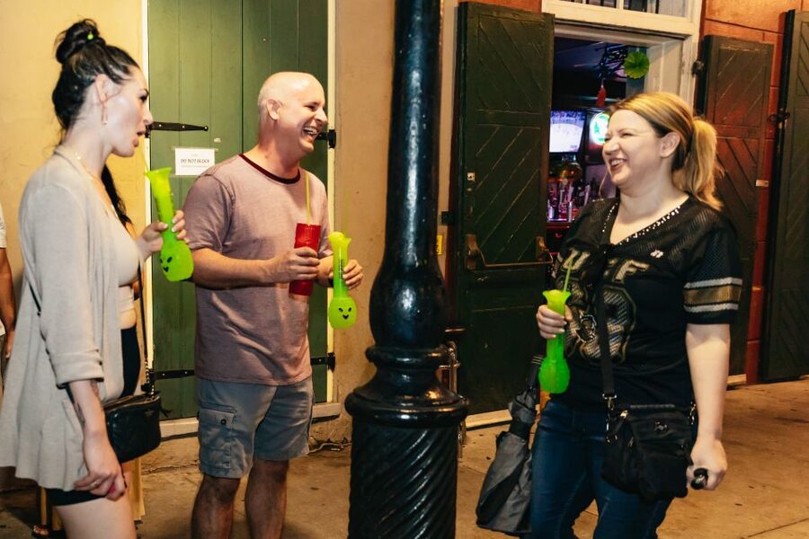 New Orleans: Haunted Pub Crawl - Guides Are the Real Variable: Gomez, Wesley, DJ, and More