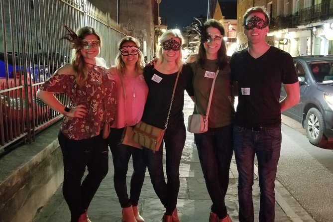 New Orleans Lewd Spirits Haunted Tour with Bar Stops - The 2-hour format: small group, walking pace, and the bar-stop rhythm