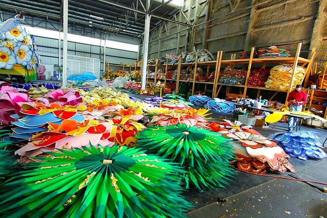 New Orleans Mardi Gras World Behind-the-Scenes Tour - Downtown shuttle pickups: the easiest way to get there