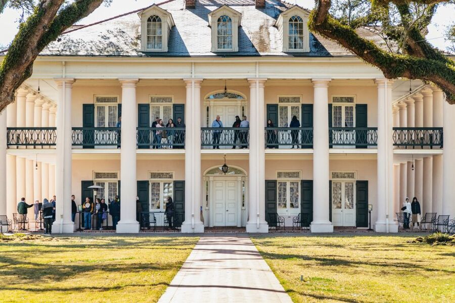 New Orleans: Oak Alley Plantation & Airboat Swamp Combo Tour - Price and value: is $160 worth it for this combo day?