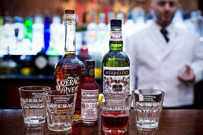 New Orleans Original Craft Cocktail Walking Tour - Stop 1 in the French Quarter: Sazerac stories and the art of the route