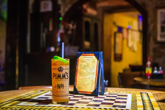 New Orleans Original Craft Cocktail Walking Tour - Meeting at the Natchez dock and keeping your evening smooth
