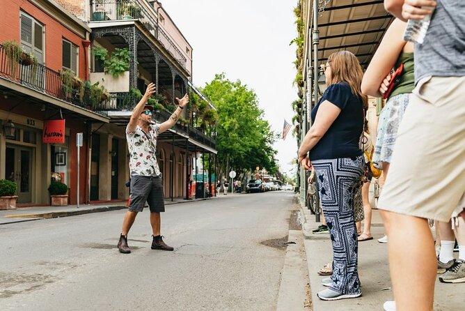 New Orleans Premier Ghost, Voodoo and Vampire Walking Tour - The Guide Factor: Spooky Rob, Tony, Ms. Lisa, and the Style You Want