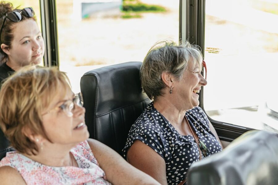 New Orleans: Sightseeing Bus Tour - Uptown vibes: St. Charles Avenue streetcar and Garden District sights