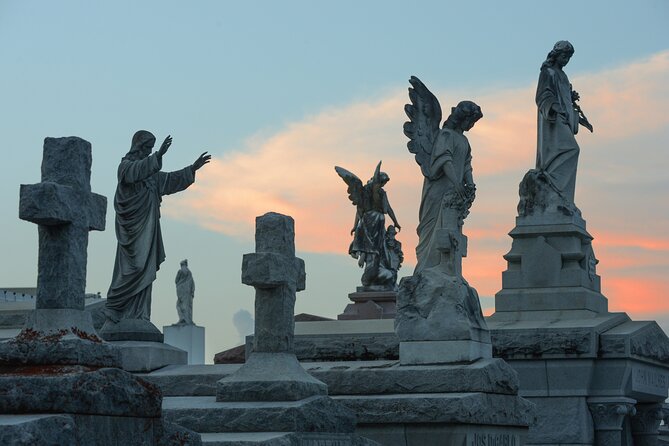 New Orleans St. Louis Cemetery No. 3 Walking Tour - The guide matters: Sally Asher’s storytelling style