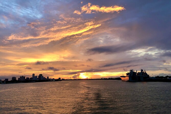 New Orleans Steamboat Natchez Jazz Cruise with Dinner Option - Exploring the NATCHEZ before you head downriver
