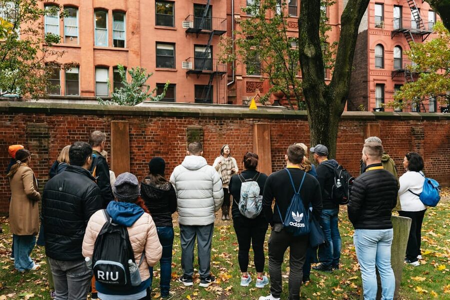New York City: Catacombs by Candlelight - Who this tour suits best, and who should skip it