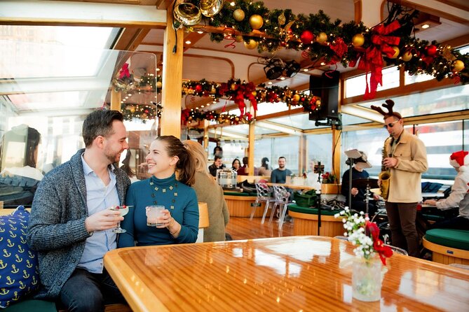New York City Cocoa and Carols Holiday Cruise - Why This 90-Minute Cocoa Cruise Is a Smart Holiday Plan