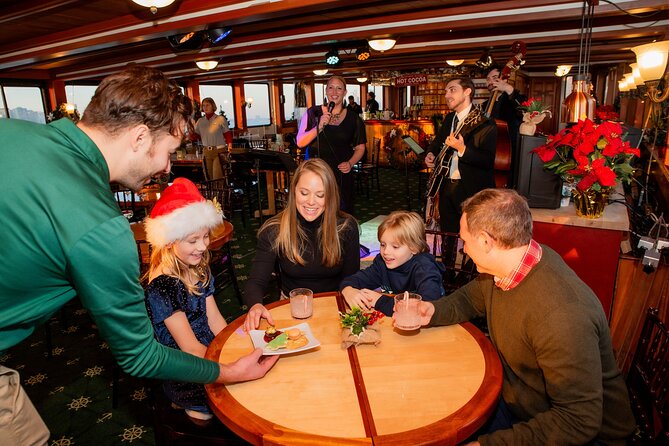 New York City Cocoa and Carols Holiday Cruise - What You Actually Drink and Eat (And What to Expect From It)
