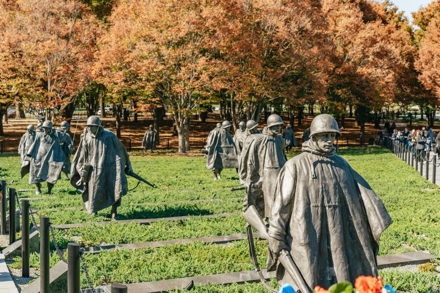 New York City: Full-Day Washington DC City Highlights Tour - Lincoln Memorial and the Korean and Vietnam War Memorials