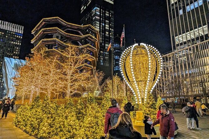 New York City Holiday Lights Tour - Seaport and Pier 17, where you get the Brooklyn Bridge payoff