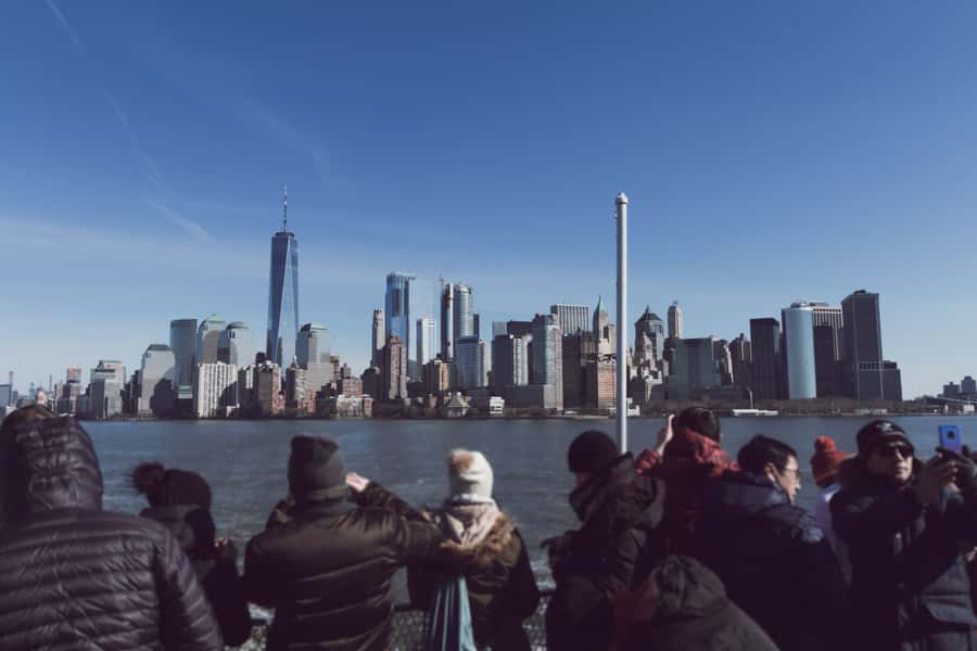 New York City: Statue of Liberty & Ellis Island Guided Tour - Ellis Island Immigration Museum: stepping into 1892 to 1924