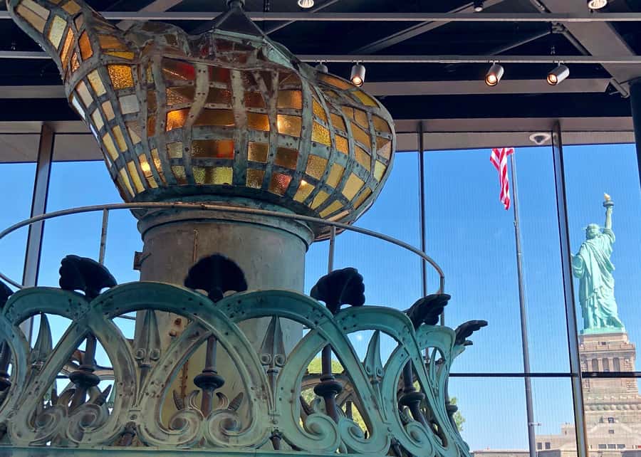 New York City: Statue of Liberty & Ellis Island with Ferry - Crown dreams versus reality: what is included (and what is not)