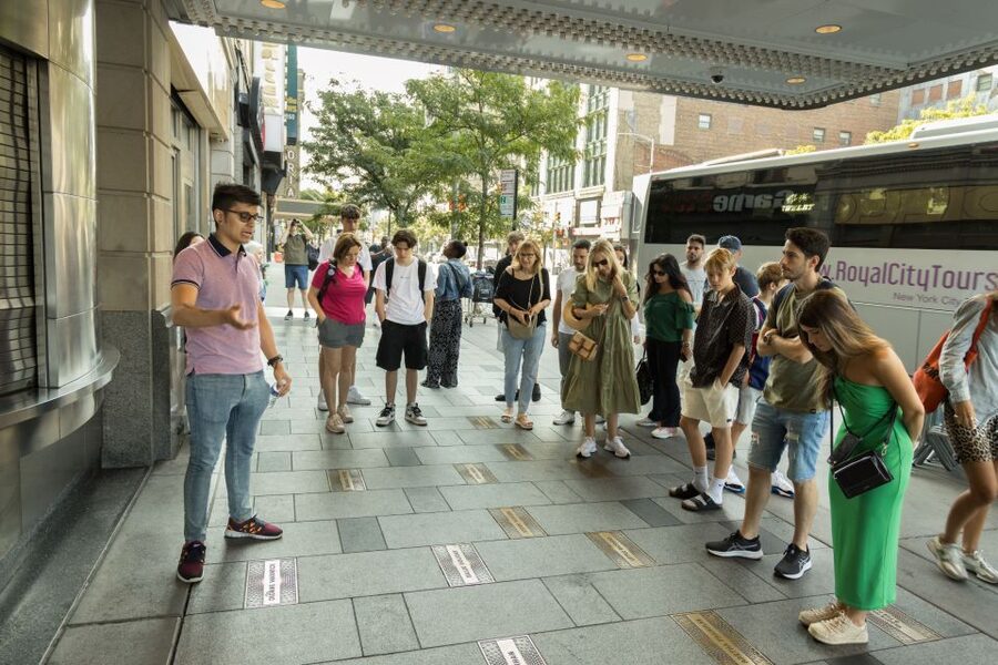 New York City: Tour of Manhattan, Bronx, Queens & Brooklyn - Key things that make this tour worth your time