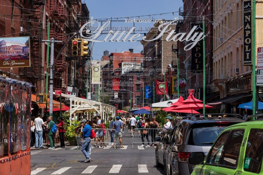 New York City: Tour of Manhattan, Bronx, Queens & Brooklyn - Manhattan starter hits: Rockefeller Center passes and an Upper East Side photo stop