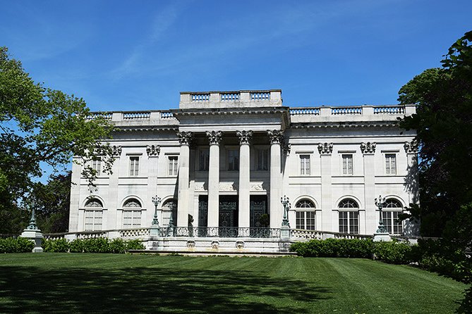 Newport Gilded Age Mansions Trolley Tour with Breakers Admission - Fort Adams plus Bennington Overlook: sea views before the mansion talk