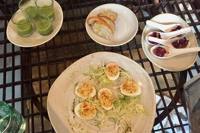 Newport Neighborhood Food Tour - Stop 3 at Perro Salado: historic tavern, Mexican-inspired dishes