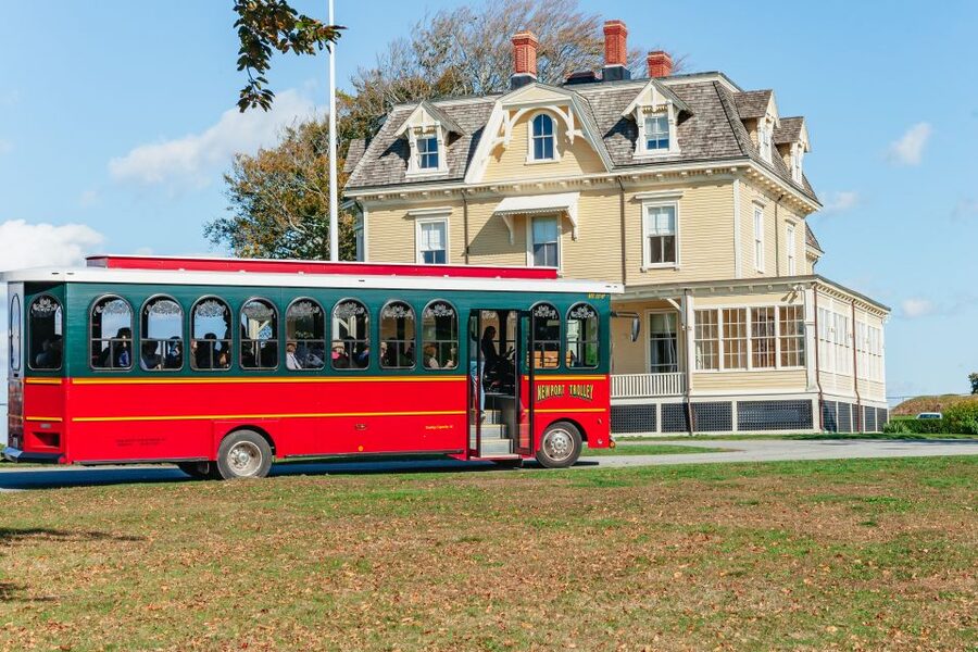 Newport: Scenic Trolley Tour - “Over 150 points of interest” sounds big, so here is the reality