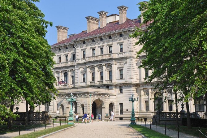 Newport Trolley Tour with Breakers Mansion - Viking Tours - Key things to know before you go