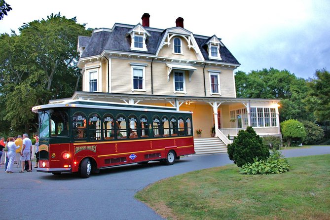 Newport Trolley Tour with Breakers Mansion - Viking Tours - The Breakers stop: what your 1-hour mansion visit really means