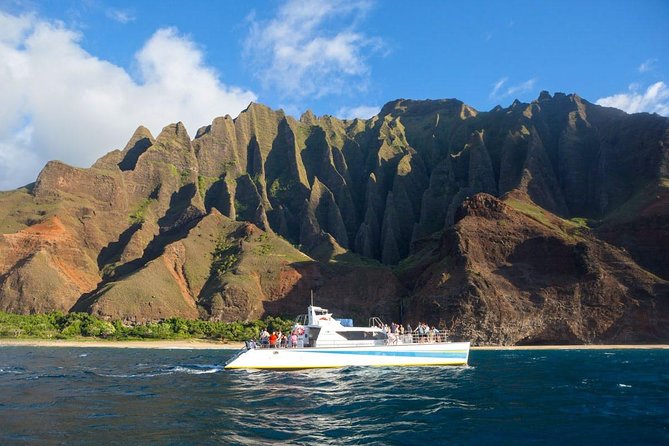 Ni'ihau and Na Pali Coast Snorkel Boat Tour - Why the Na Pali coast plus Ni’ihau is a smart combo