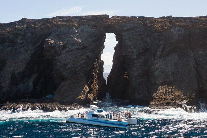 Ni'ihau and Na Pali Coast Snorkel Boat Tour - How to plan for seasickness without ruining your day