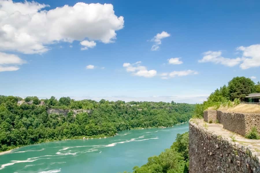 Niagara Falls: Canadian Side Day Trip with Maid of The Mist - Who Should Book This Niagara Falls Canadian Side Tour