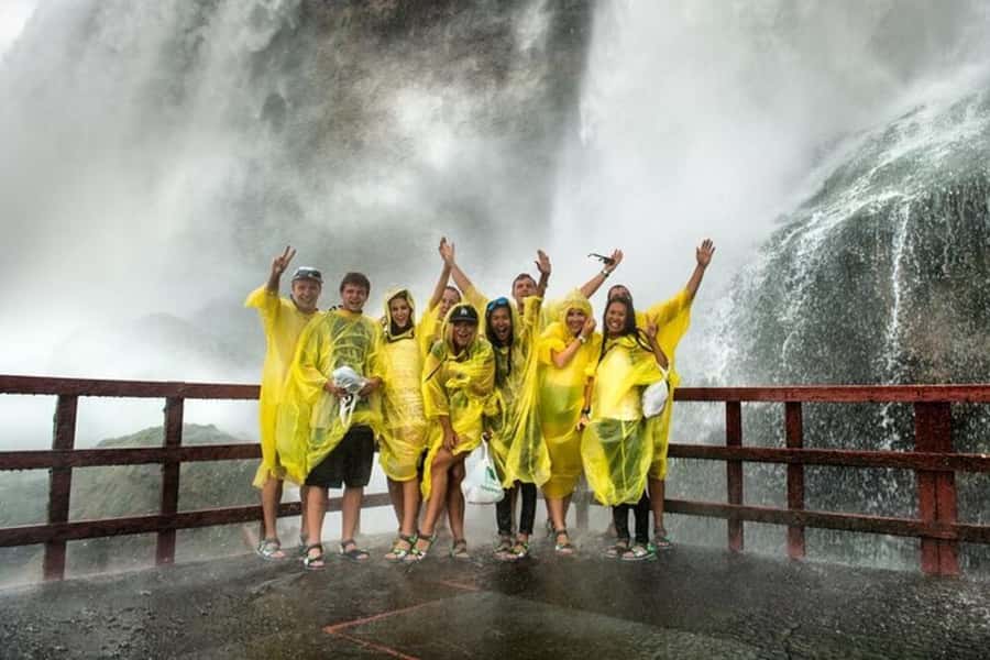 Niagara Falls USA: Cave of the Winds & Maid of the Mist Ride - Key things I’d circle before you go