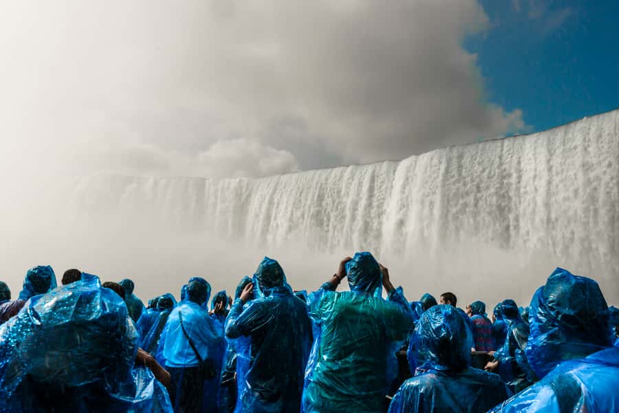 Niagara Falls, USA: Guided Tour with Maid of the Mist Cruise - Horseshoe Falls from the heart: what the Maid of the Mist cruise is like